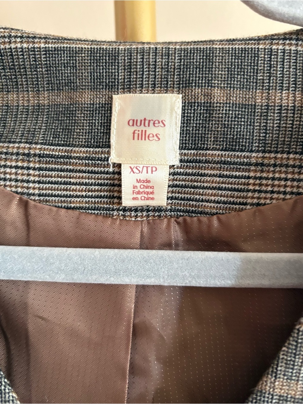 autres filles Plaid Vest in Brown and Gray - Picture 4 of 4